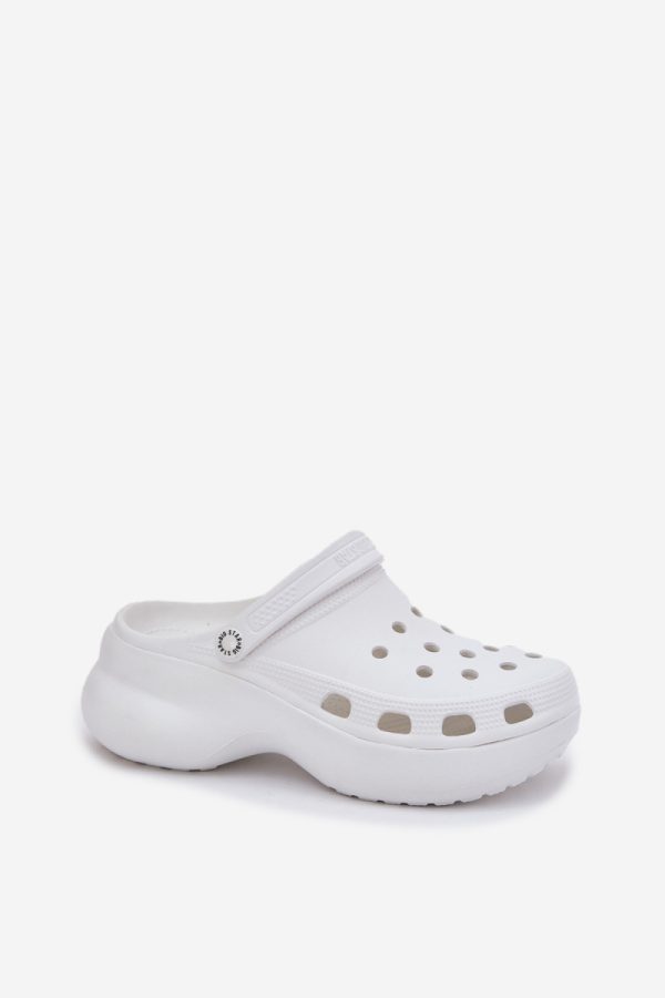 white Flip-flops model 215958 Step in style