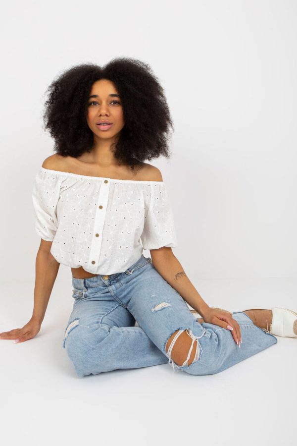 beige Blouse model 216207 Lakerta