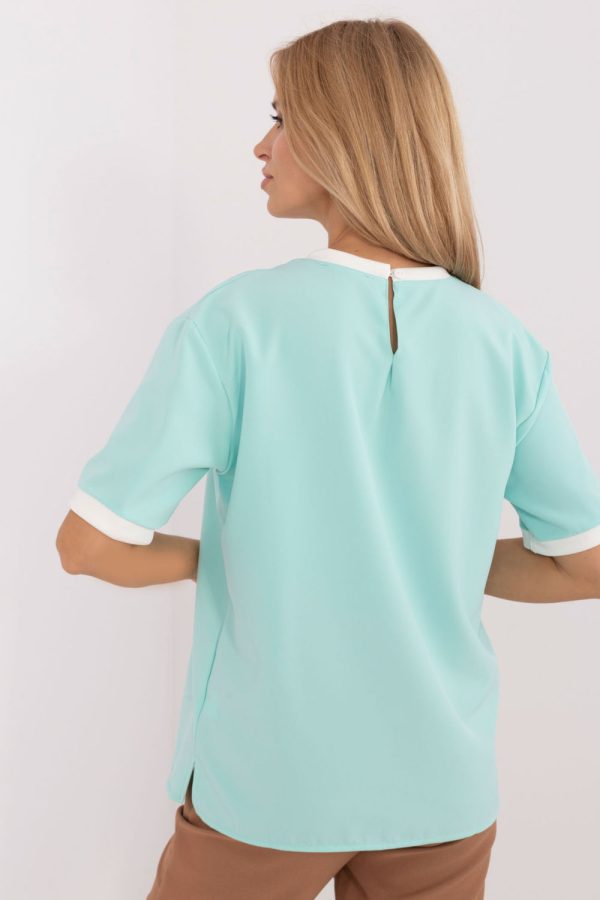 green Blouse model 216210 Lakerta