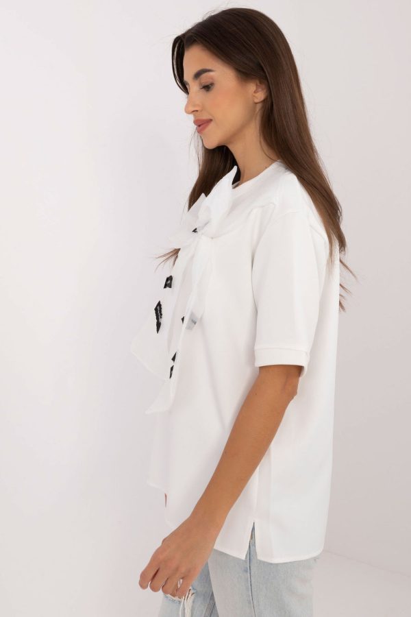 beige Blouse model 216211 Lakerta