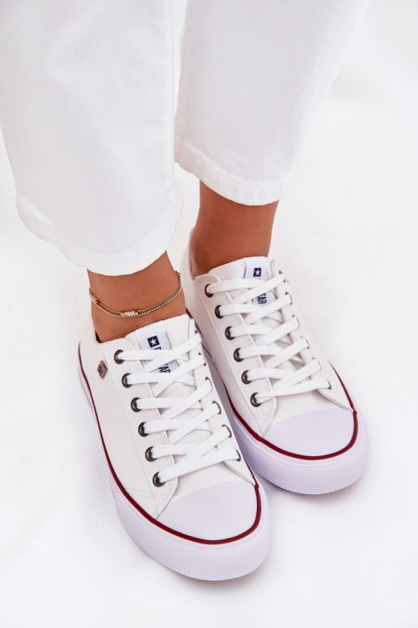 white Sneakers model 216379 Step in style