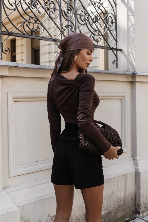 Black Shorts in Shorts For Women, Crop Pants with Spandex and Viscose