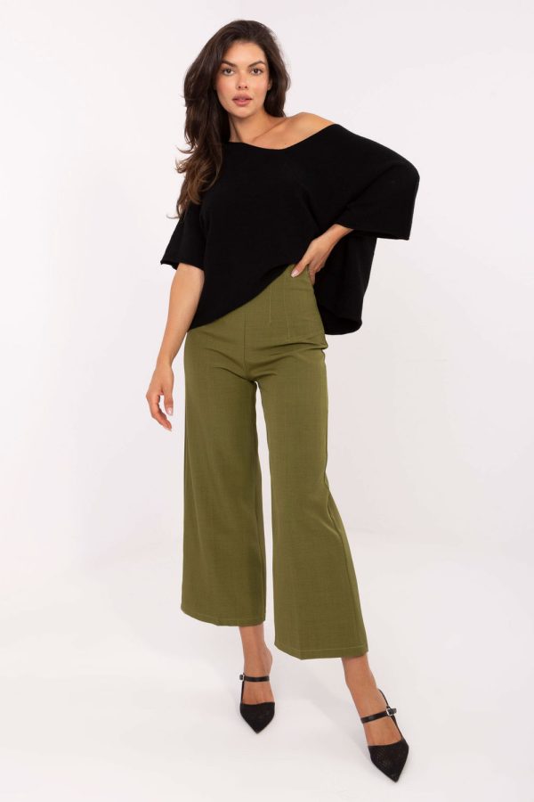 Green Culottes in Pants, Trousers, Shorts with Spandex and Polyester