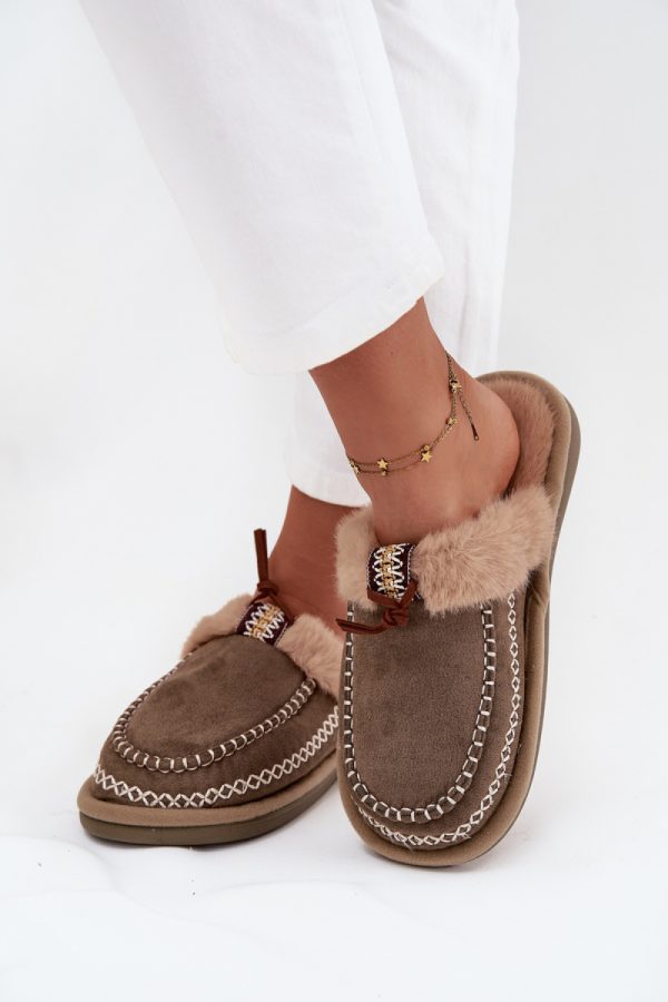 Green Slippers in Slippers For Women with Fabric, Footbed and Sole Height