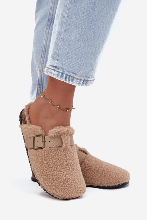 Beige Slippers in Slippers For Women with Fabric, Footbed and Sole Height