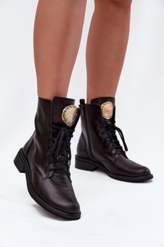 black Boots model 218073 Step in style