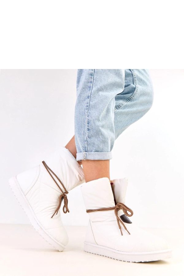 White Snow Boots...Fabric, Footbed and Sole Height