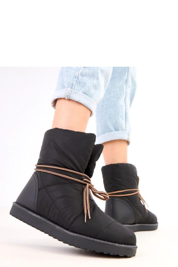 Black Snow Boots in Women`s Ankle Boots & Booties with Fabric, Footbed and Sole Height