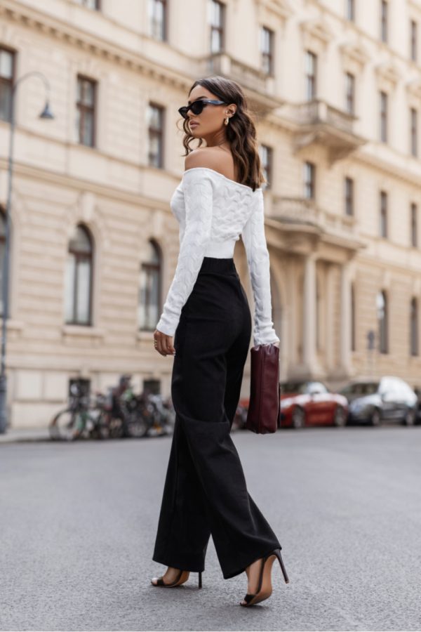 Black Women Trousers in Pants, Trousers, Shorts with Spandex and Viscose