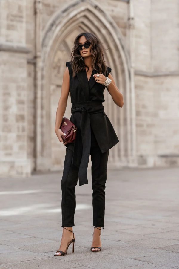 Black Women Trousers in Pants, Trousers, Shorts with Spandex and Viscose