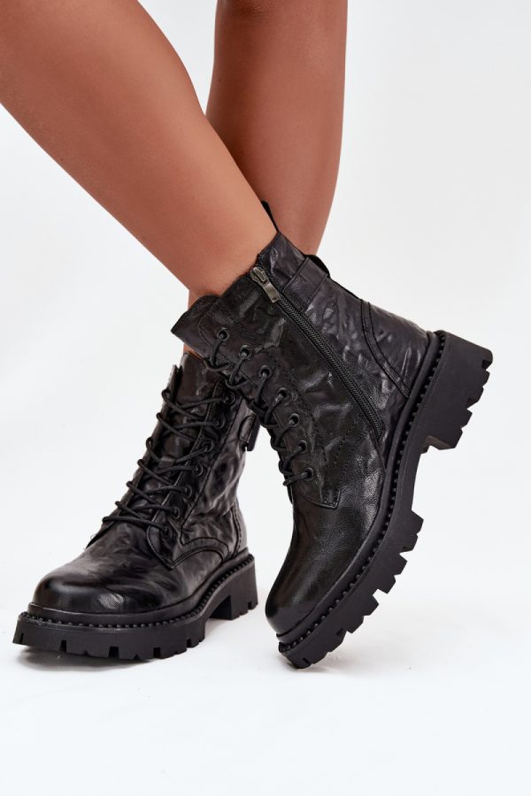 black Boots model 218719 Step in style