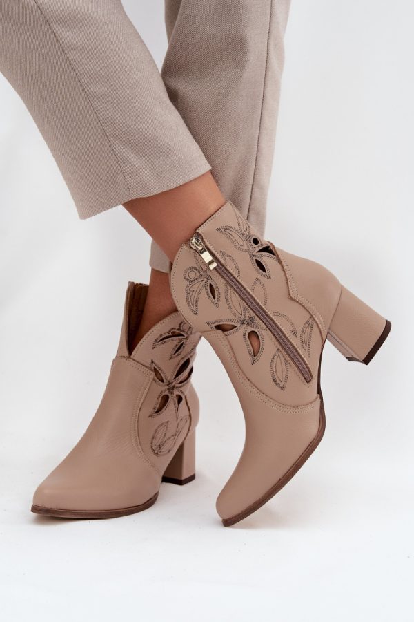 beige Heel boots model 219129 Step in style