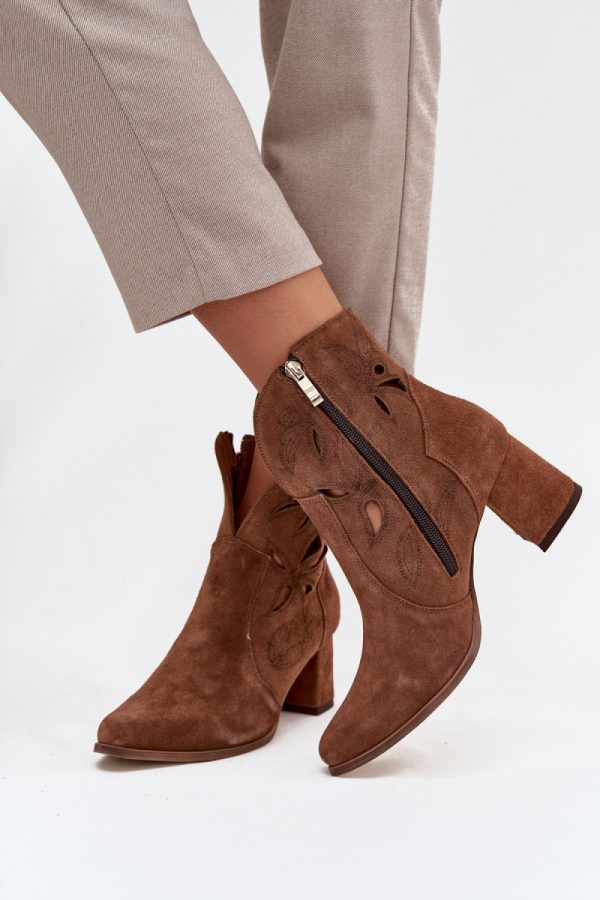 brown Heel boots model 219132 Step in style