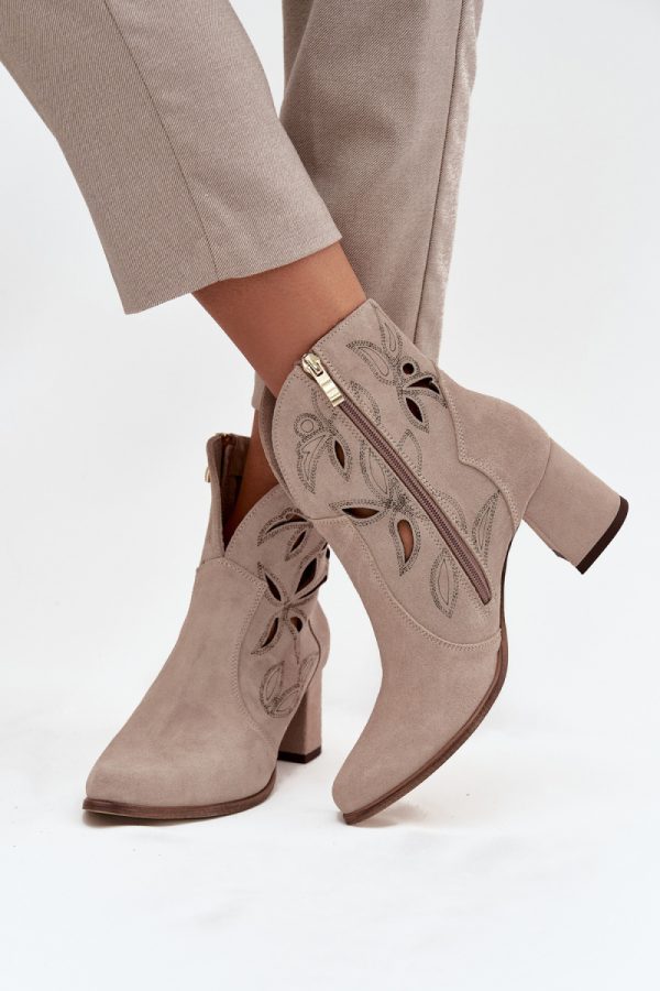 beige Heel boots model 219133 Step in style