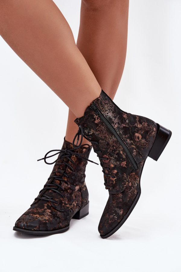 black Boots model 219249 Step in style