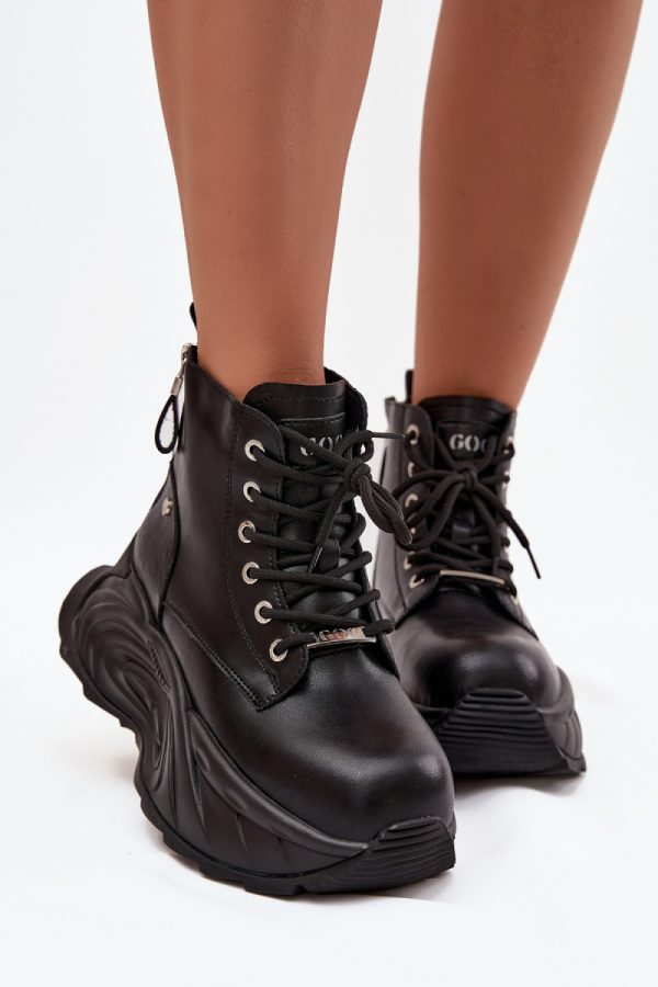 black Boots model 219251 Step in style