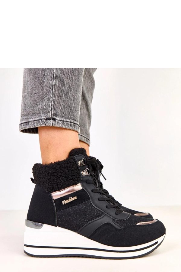 Black Snow Boots in Women`s Ankle Boots & Booties with Fabric, Warmers, Footbed and Heel Height