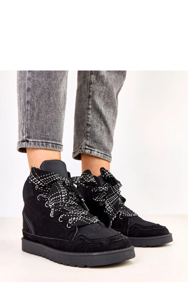 Black Sport Shoes..Fabric, Footbed and Platform Height