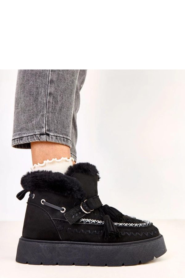 Black Snow Boots in Women`s Ankle Boots & Booties with Fabric, Warmers, Footbed and Platform Height