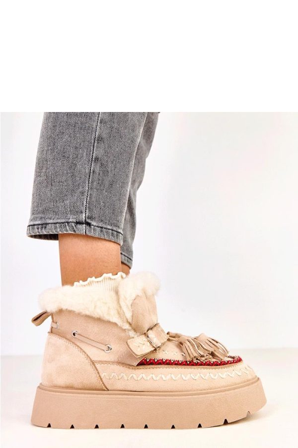 Beige Snow Boots.Fabric, Warmers, Footbed and Platform Height