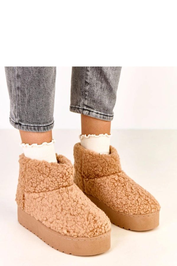 Brown Snow Boots....Fabric, Warmers, Footbed and Platform Height