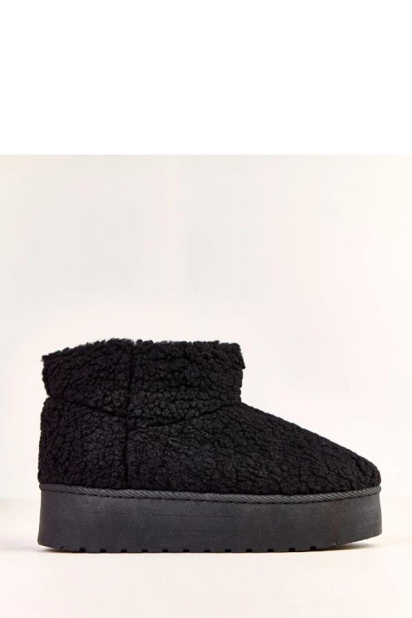 Black Snow Boots.Fabric, Warmers, Footbed and Platform Height