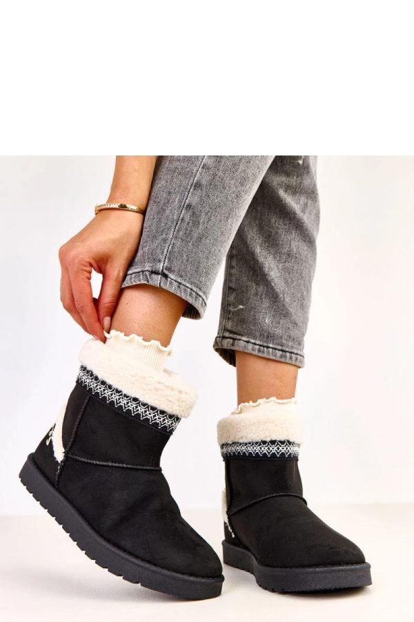Black Snow Boots.Fabric, Warmers, Footbed and Sole Height