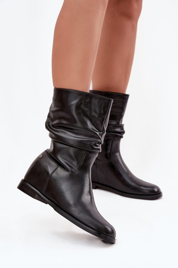 black Boots model 220494 Step in style