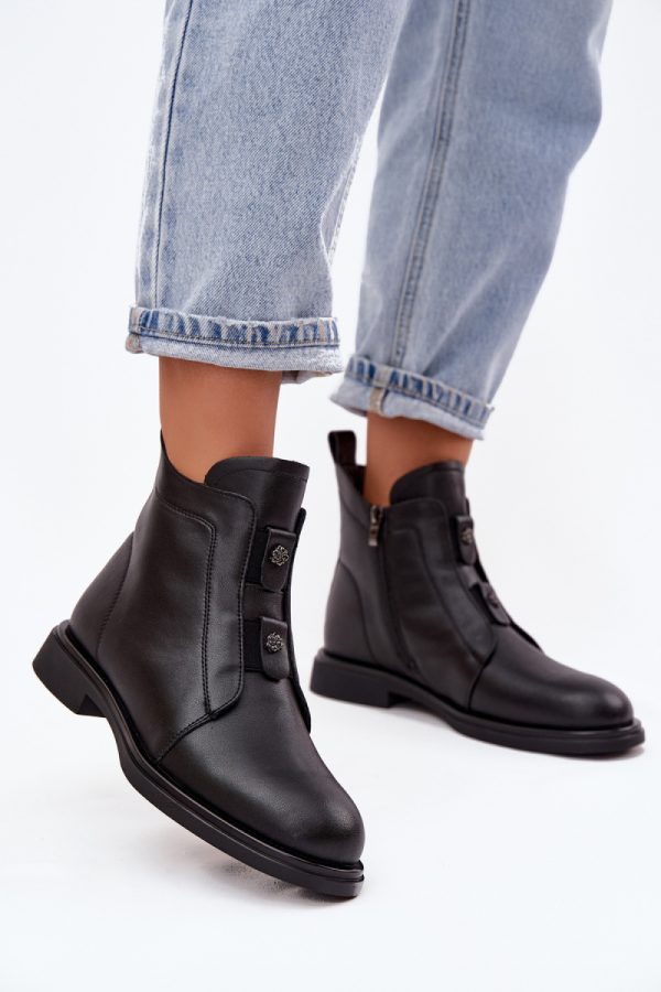 Black Boots