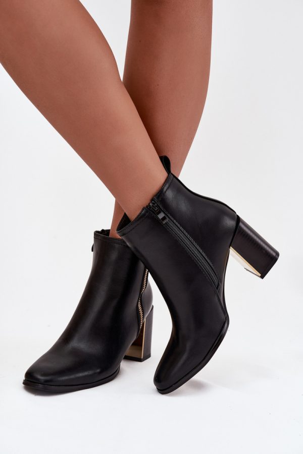 black Heel boots model 220692 Step in style