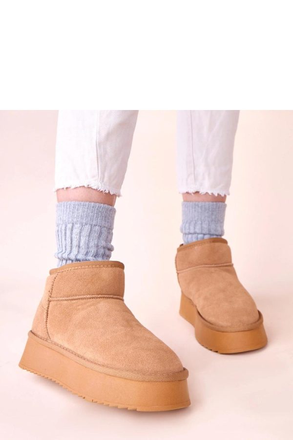 Brown Snow Boots..Fabric, Footbed and Platform Height