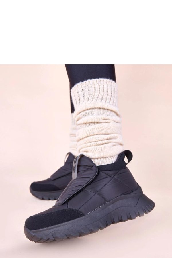 Black Snow Boots in Women`s Ankle Boots & Booties with Fabric, Footbed and Platform Height
