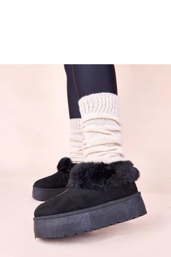 Black Snow Boots...Fabric, Footbed and Platform Height