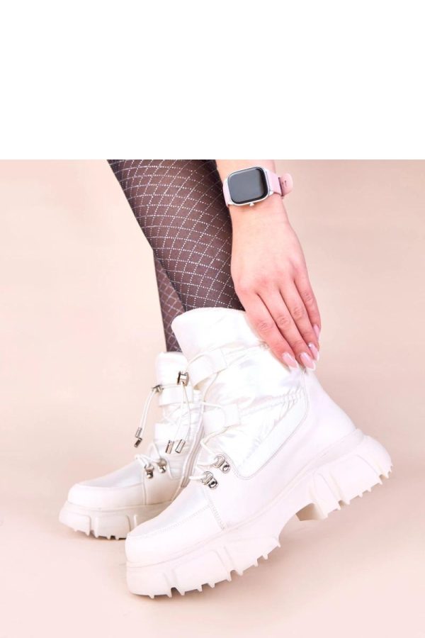 White Snow Boots in Women`s Ankle Boots & Booties with Fabric, Footbed and Platform Height
