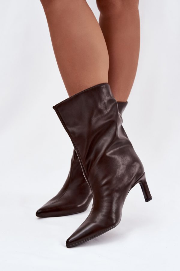 brown Heel boots model 221519 Step in style