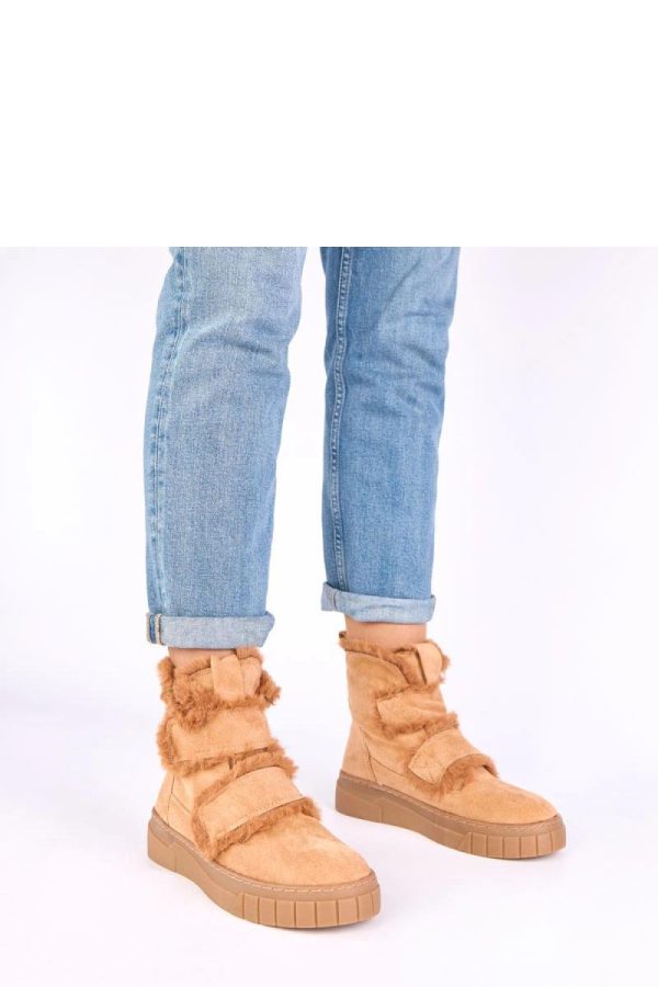 Brown Boots....Fabric, Warmers, Footbed, Upper Height and Platform Height