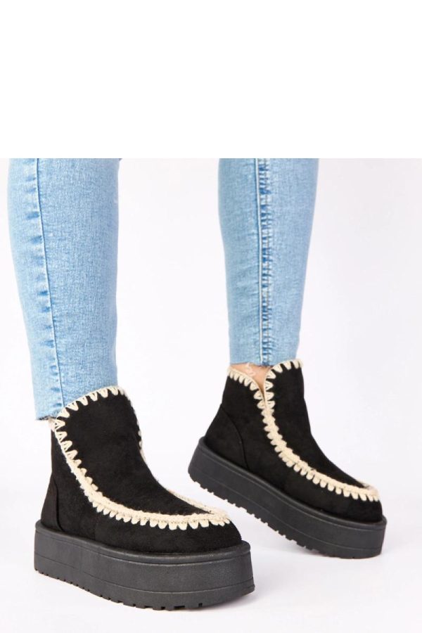 Black Snow Boots..Fabric, Footbed, Upper Height and Platform Height