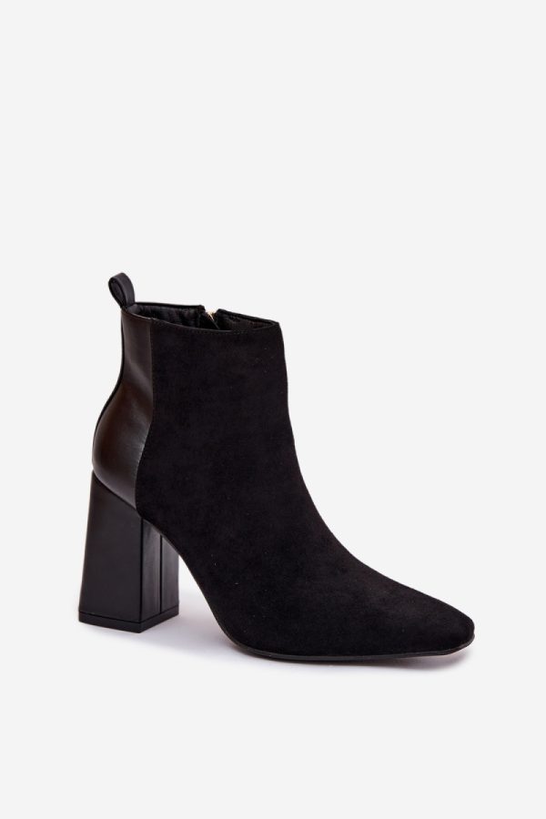 black Heel boots model 221933 Step in style