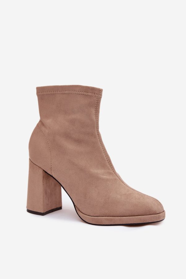beige Heel boots model 221934 Step in style