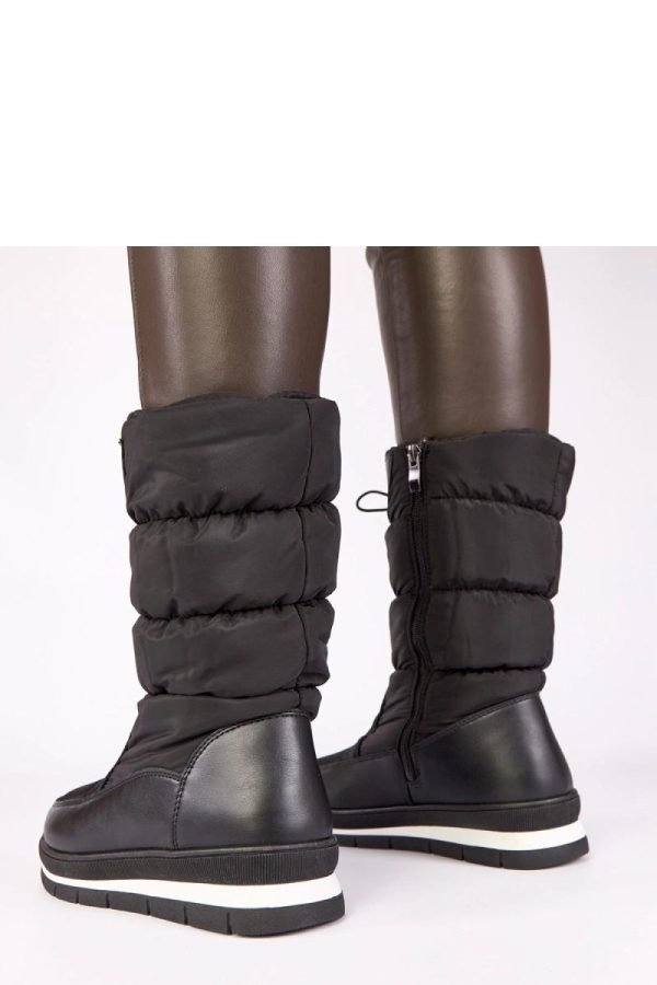 Black Snow Boots...Fabric, Footbed, Upper Height and Heel Height
