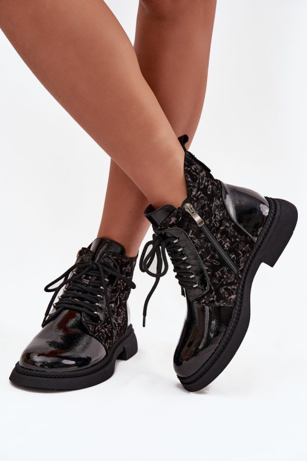 black Boots model 222957 Step in style