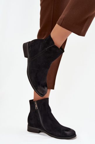 black Boots model 222969 Step in style
