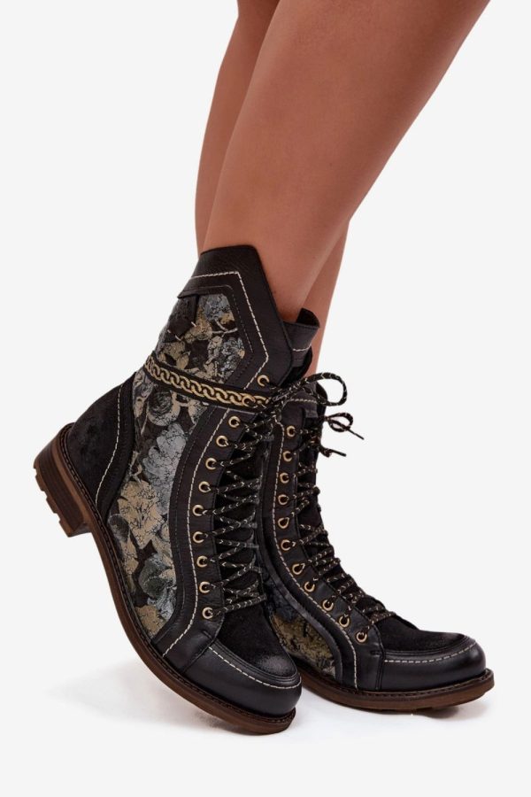 black Boots model 222951 Step in style