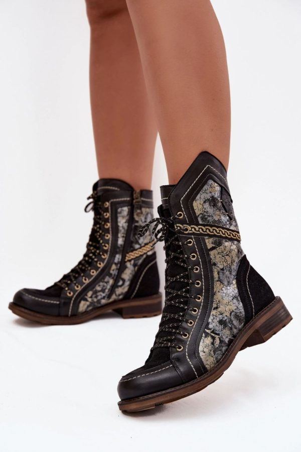 black Boots model 222951 Step in style