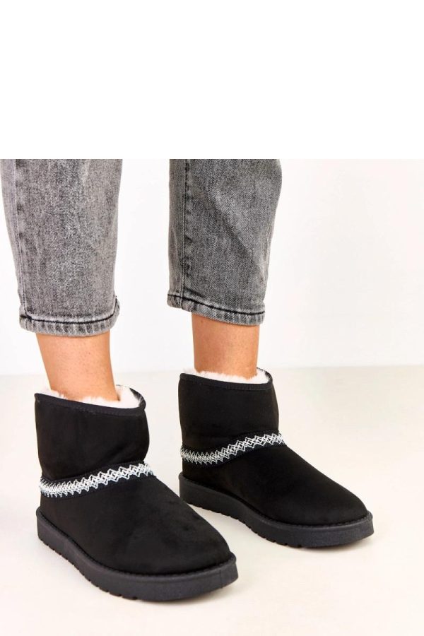 Black Snow Boots...Fabric, Footbed and Sole Height