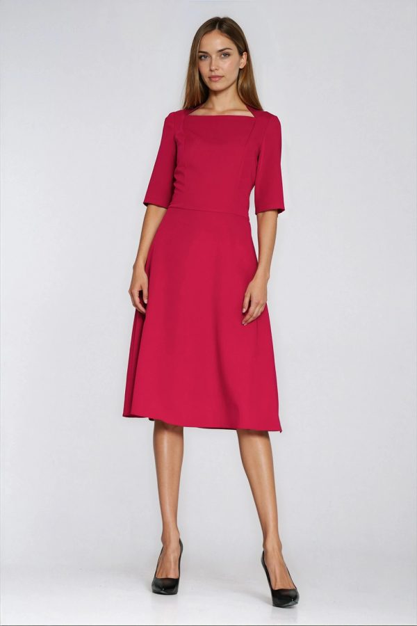 red Daydress model 223288 Nife