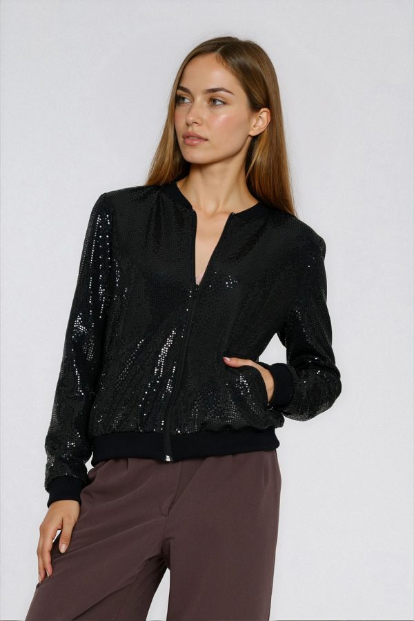 black Sweatshirt model 223299 Nife