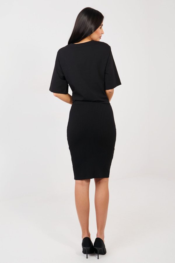 Black Skirt in Skirts with Cotton and Spandex