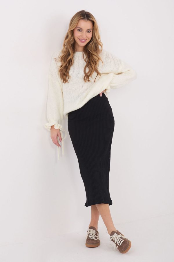 Black Skirt in Skirts with Cotton and Spandex
