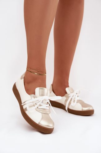 white Barefoot model 223857 Step in style